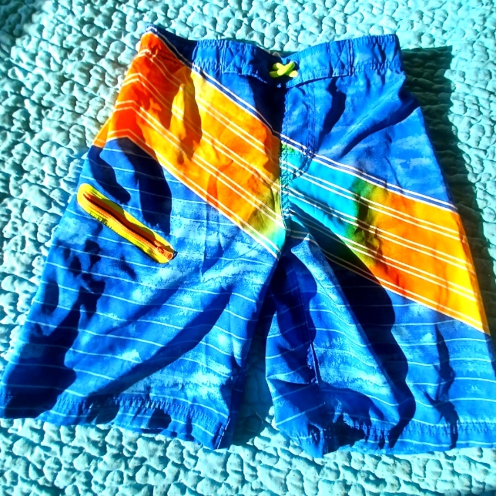 SWIM SHORTS
